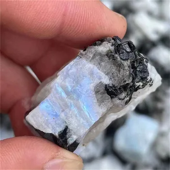 100g de Cristal Natural Cru arco-íris Moonstone Áspero Cristal de Cura do Chakra do Reiki pedra preciosa Presentes