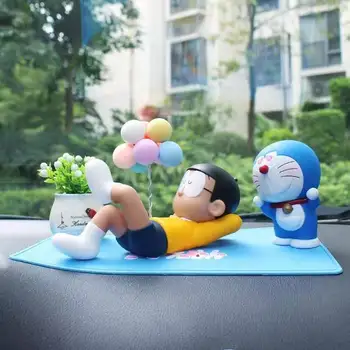 Carro Ornamentos Anime Doraemon Nobita Azul Gatinho Primavera Oscilação Figura Do Modelo De Auto De Decoração De Interiores Acessórios De Brinquedos De Crianças Presentes