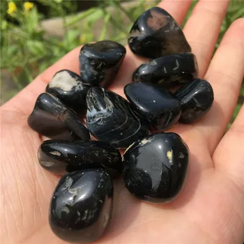 50g de Feng shui natural de quartzo preto pedras de ônix em massa caiu de pedra para a decoração home