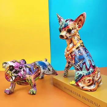 Criativo Pintadas De Grafite De Cor Chihuahua Cão Decorações Estátua De Vinho Gabinete Decoração Em Artesanato De Resina De Animais A Casa De Enfeites